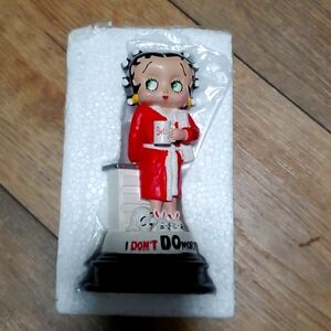 Betty boop Statue